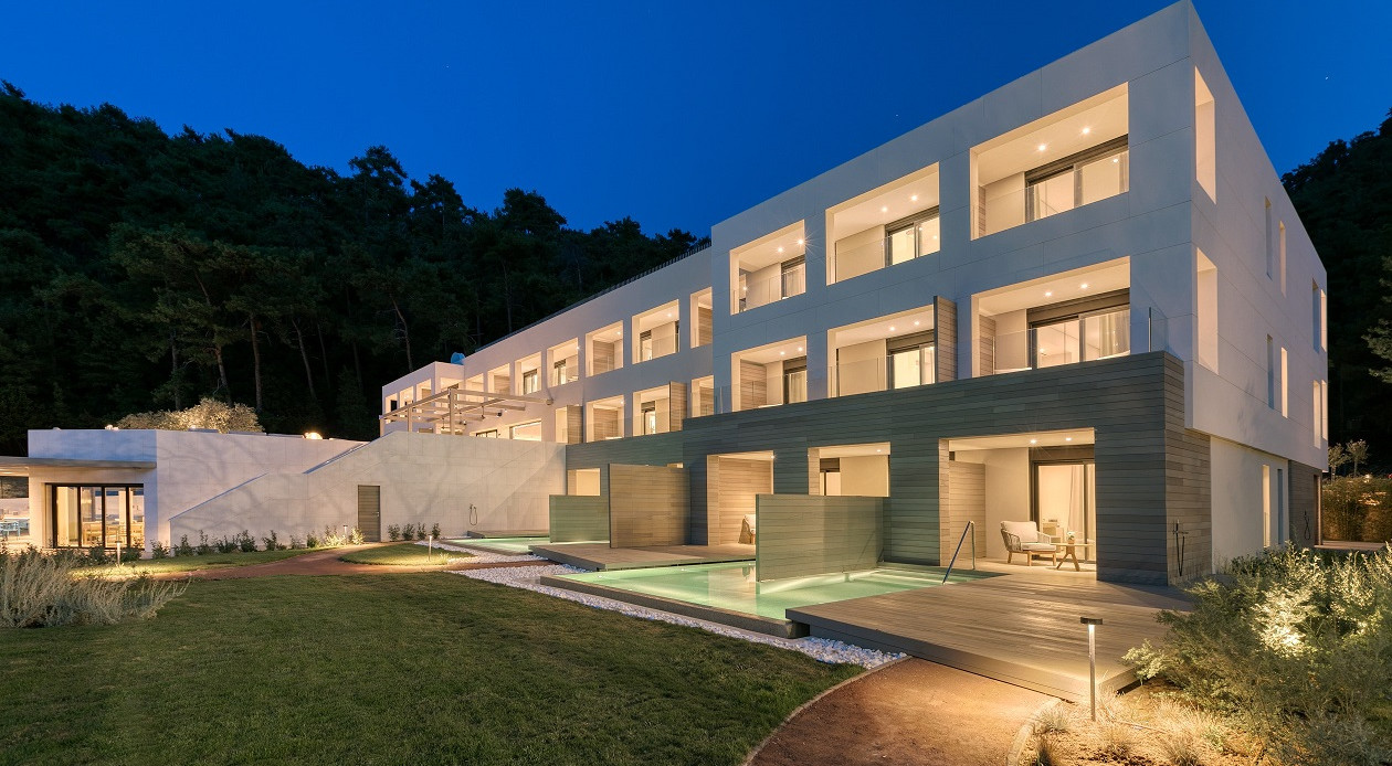 Vathi Cove Luxury Resort & Spa